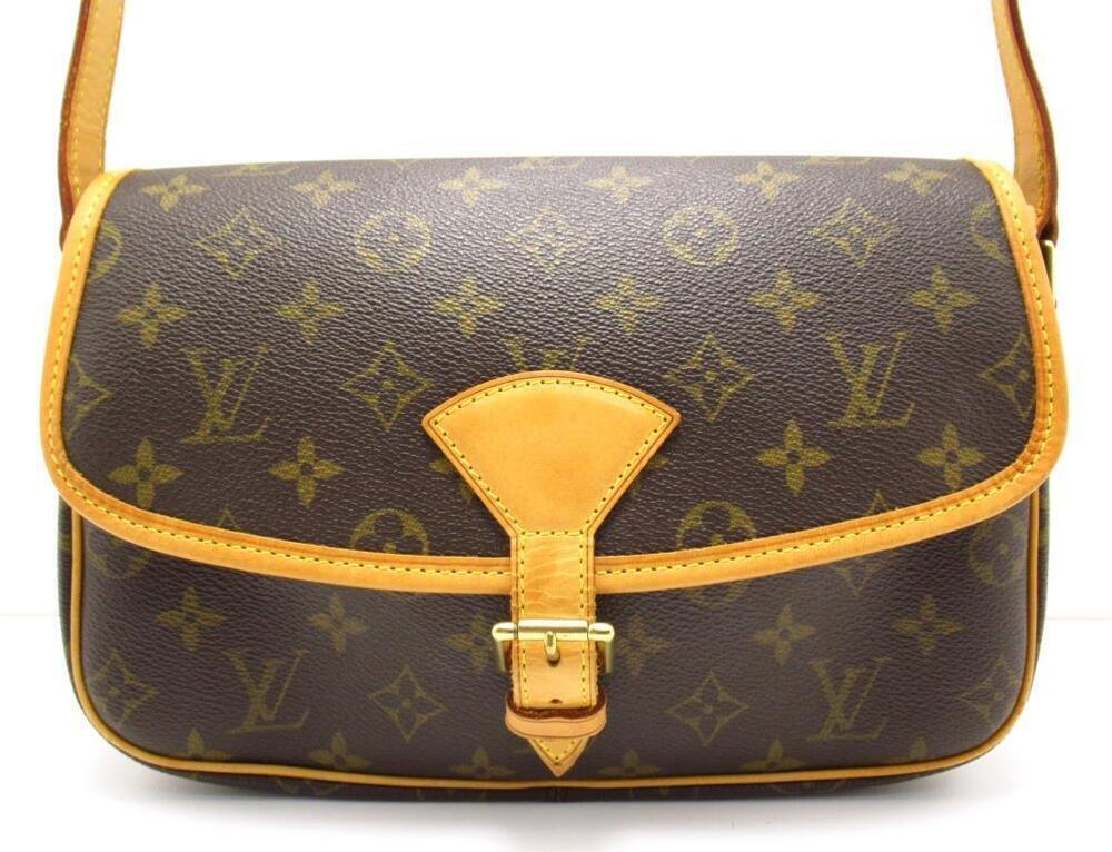 LOUIS VUITTON Sologne Monogram Bag